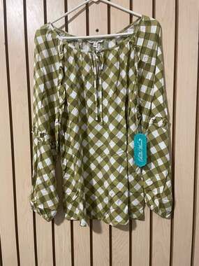 The Pioneer Woman Green Gingham Ruffle Sleeve Tie Neck Blouse, Size L